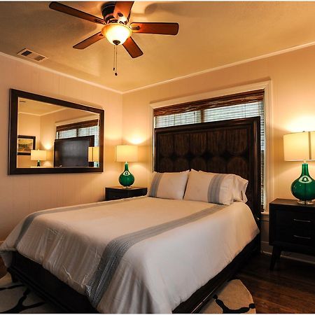 The Coyle Cabin - Close To Downtown, Stadiums, U Of H, Med Center Houston Luaran gambar
